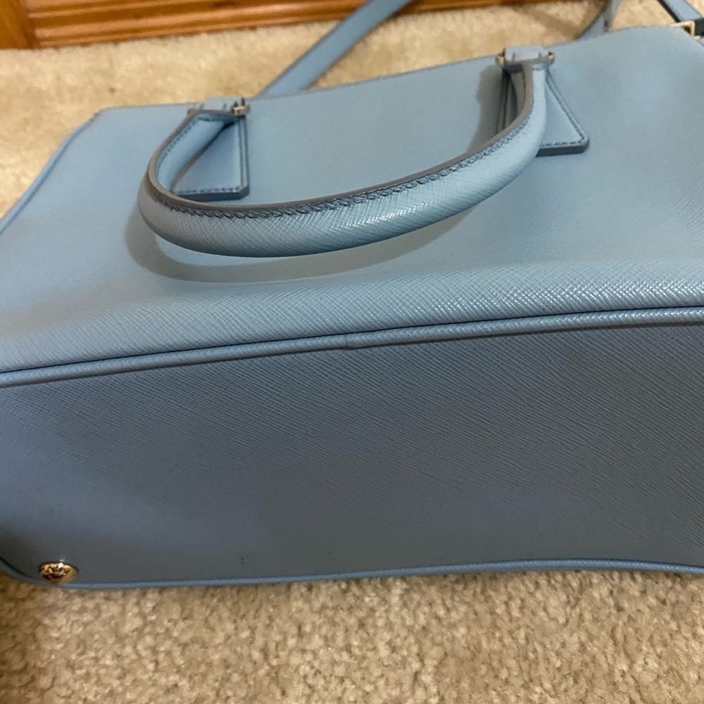 💯 % Authentic Prada bag - Picture 5 of 5